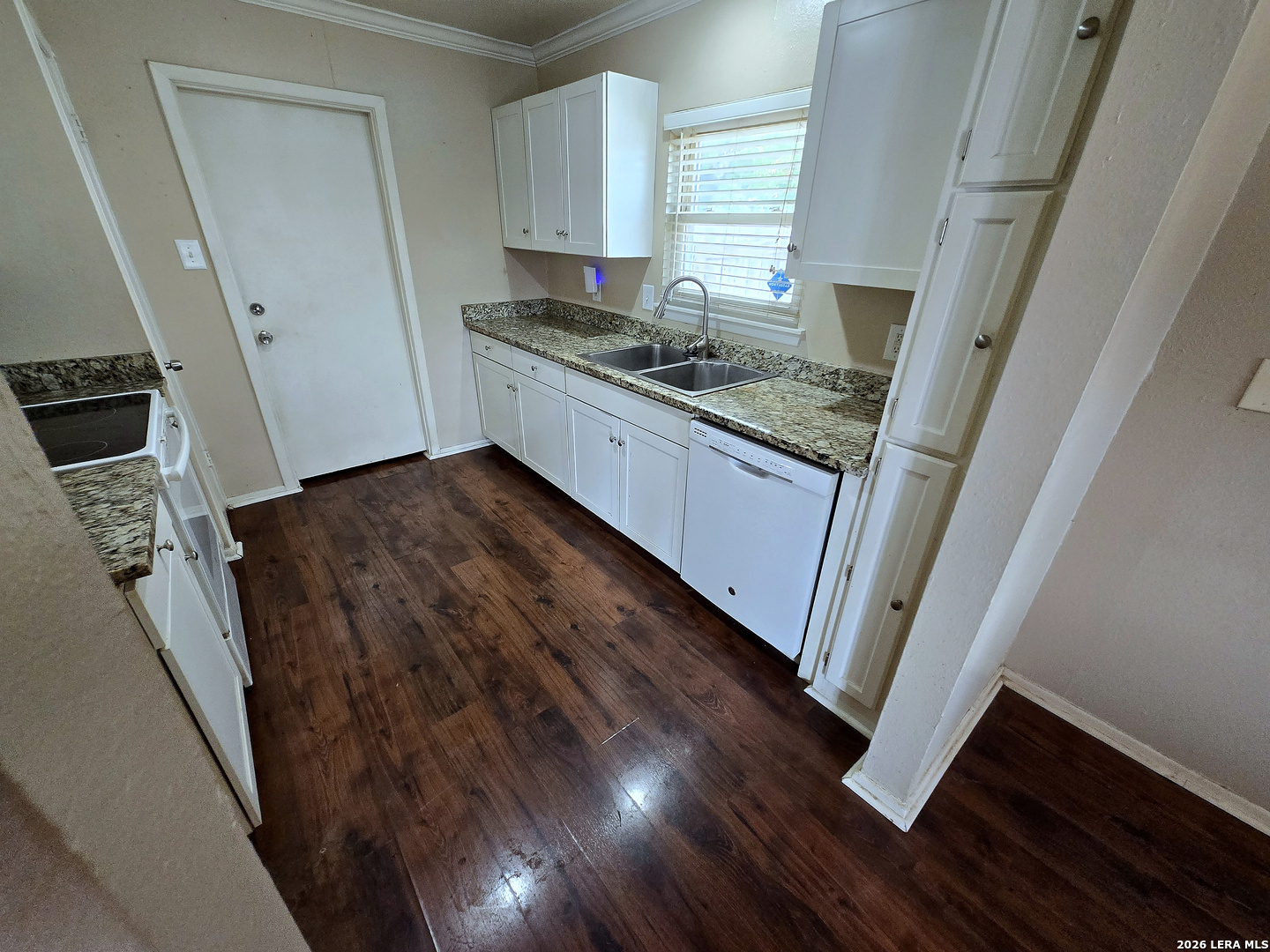 5751 Wood Oak San Antonio TX 78233