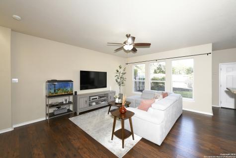 1119 Pinnacle Falls San Antonio TX 78260