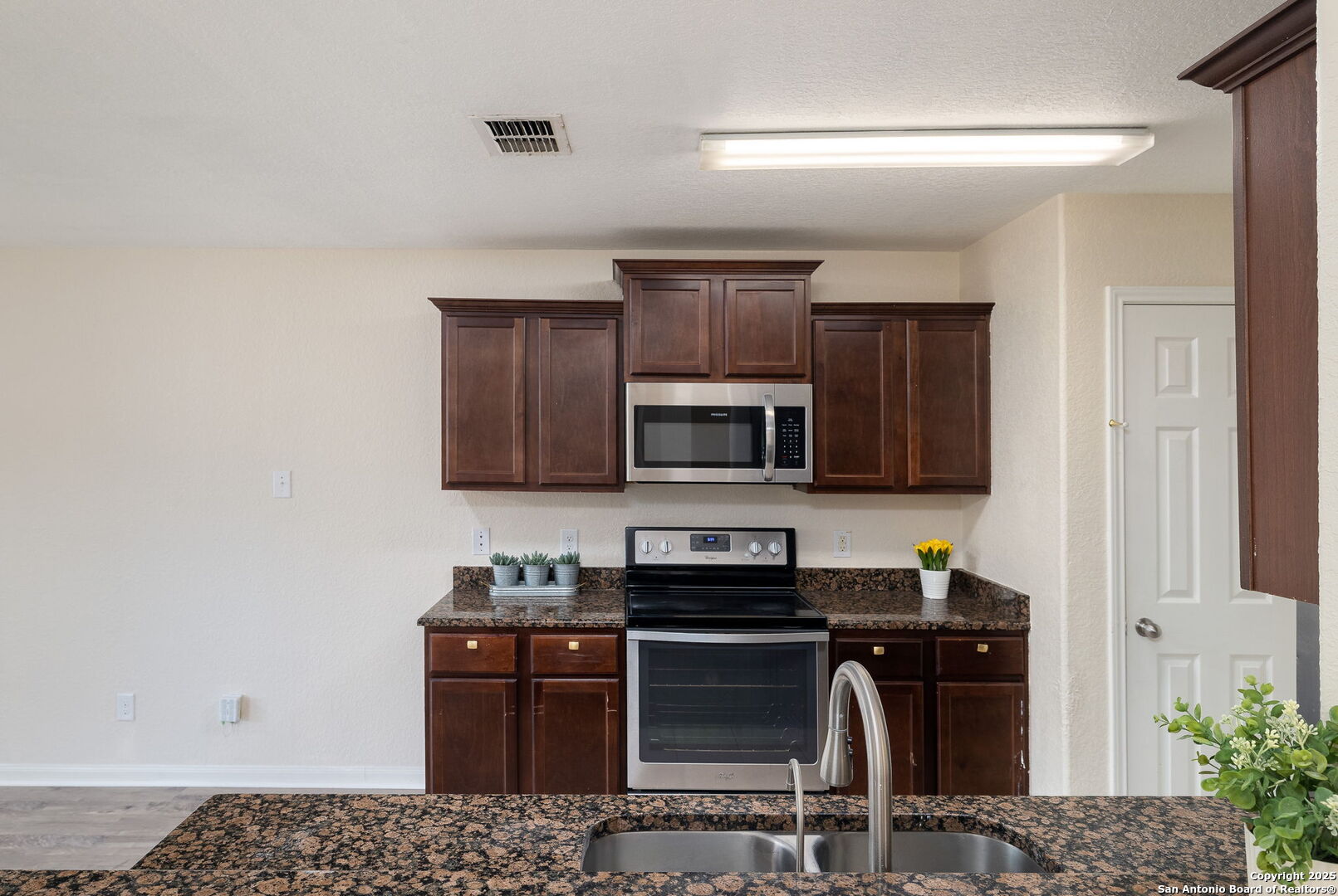 6507 Luckey Square San Antonio TX 78252