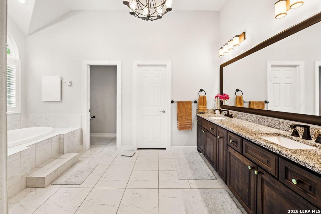 1434 Village Top Canyon Lake TX 78133