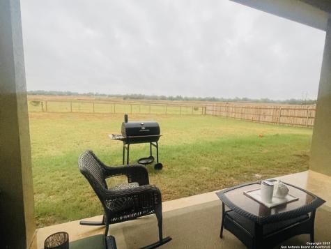 1704 Vista View Drive Pleasanton TX 78064