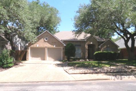 14 Grogans Mill Drive San Antonio TX 78248