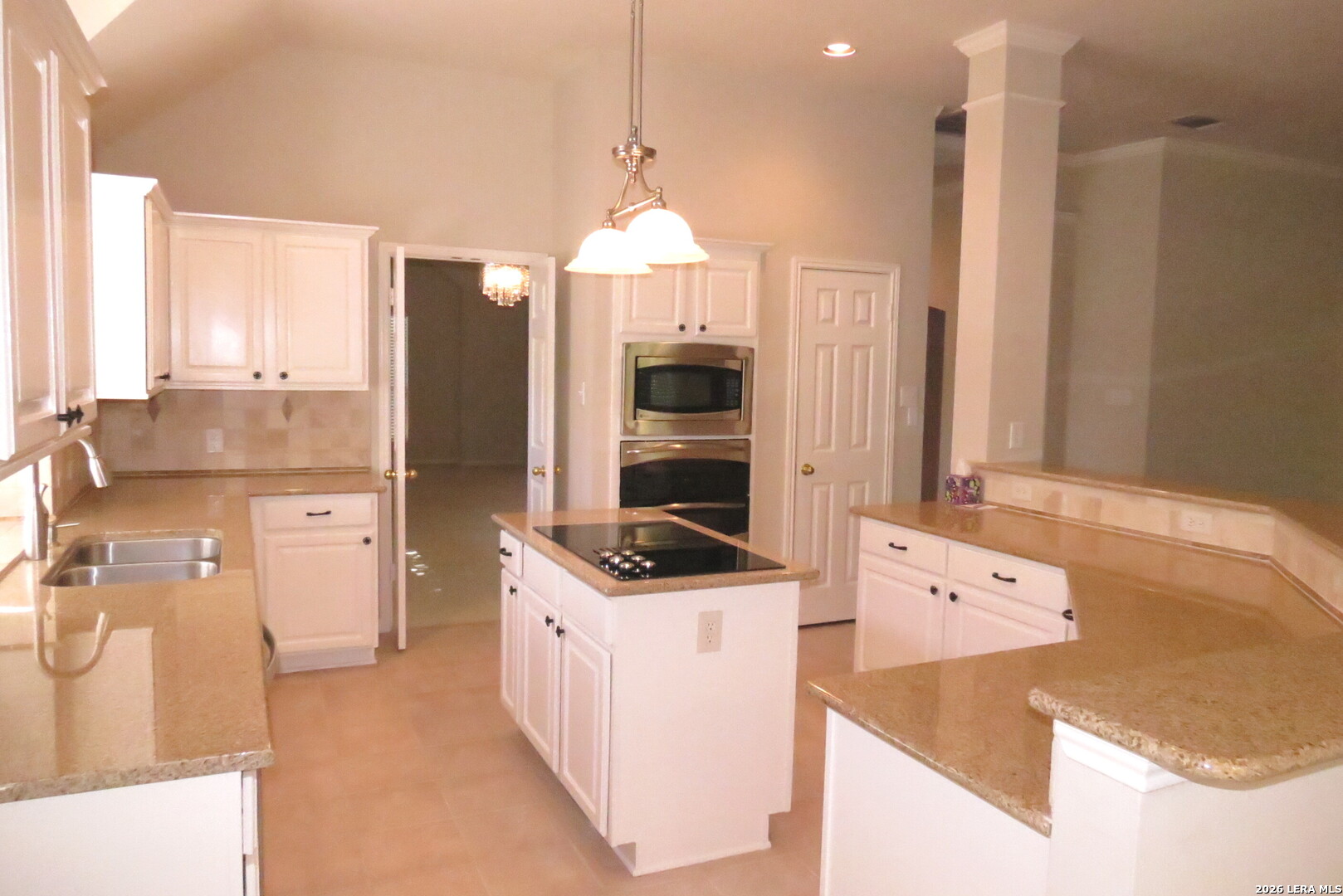 14 Grogans Mill Drive San Antonio TX 78248