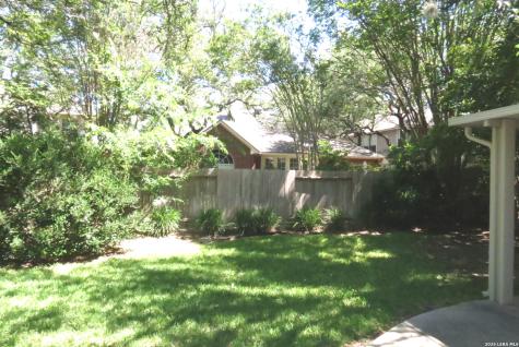 14 Grogans Mill Drive San Antonio TX 78248