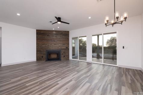 1210 Fernwood Road Fischer TX 78623