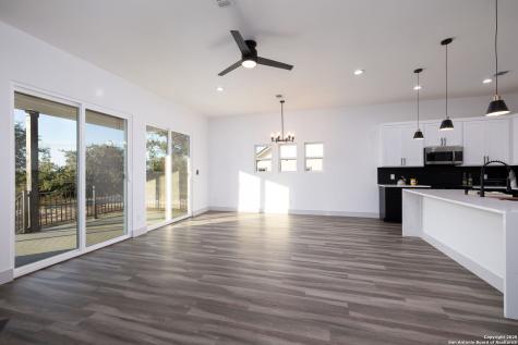 1210 Fernwood Road Fischer TX 78623