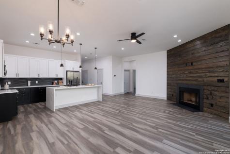 1210 Fernwood Road Fischer TX 78623