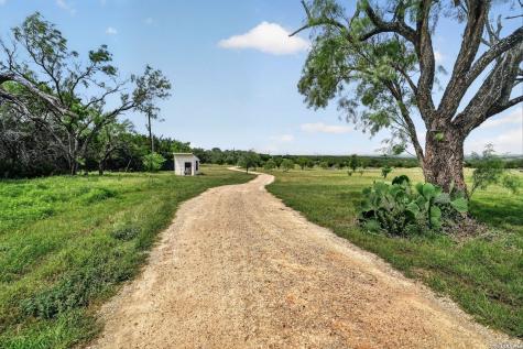 113 Jayhawk Court Burnet TX 78611