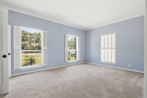 120 Merry Trail Hollywood Park TX 78232