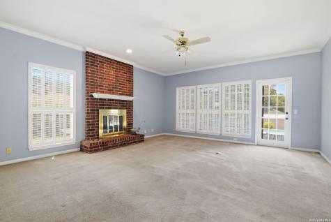 120 Merry Trail Hollywood Park TX 78232