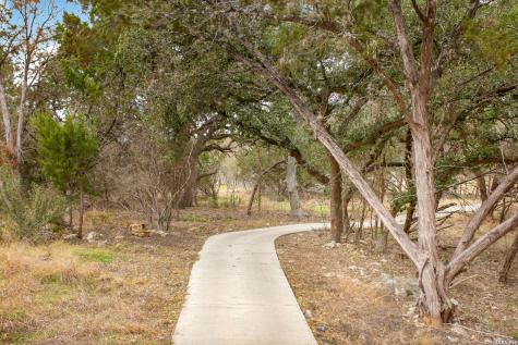 120 Merry Trail Hollywood Park TX 78232