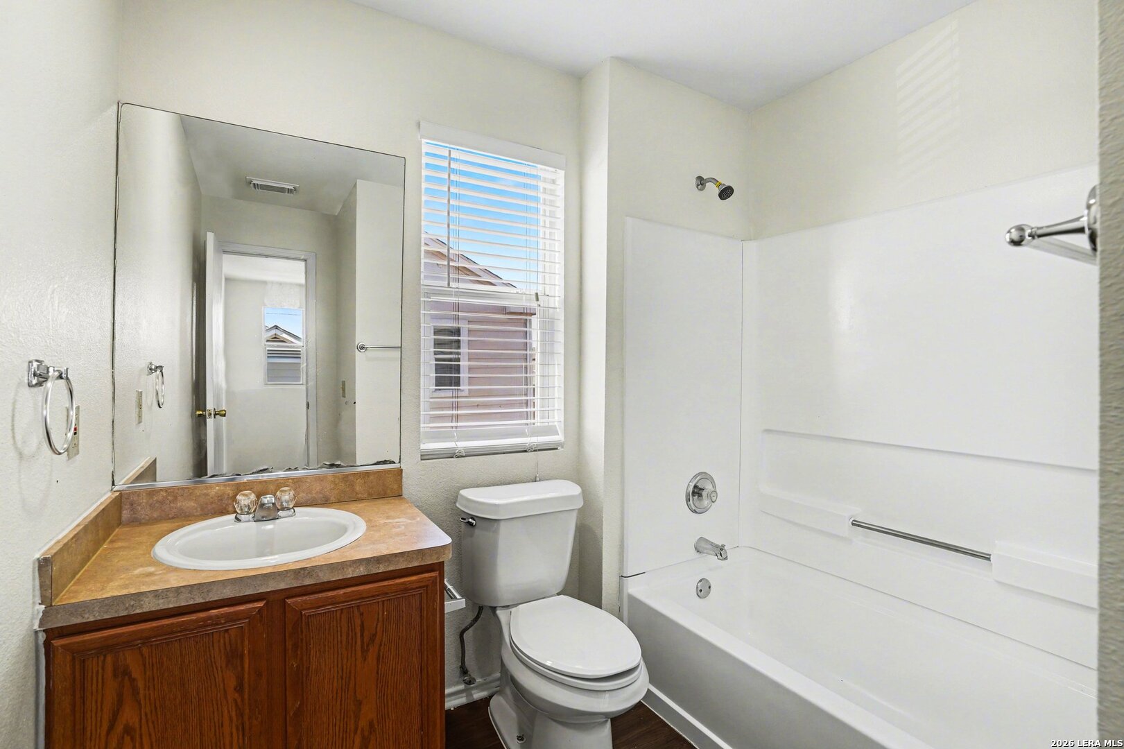 6013 Midcrown San Antonio TX 78218