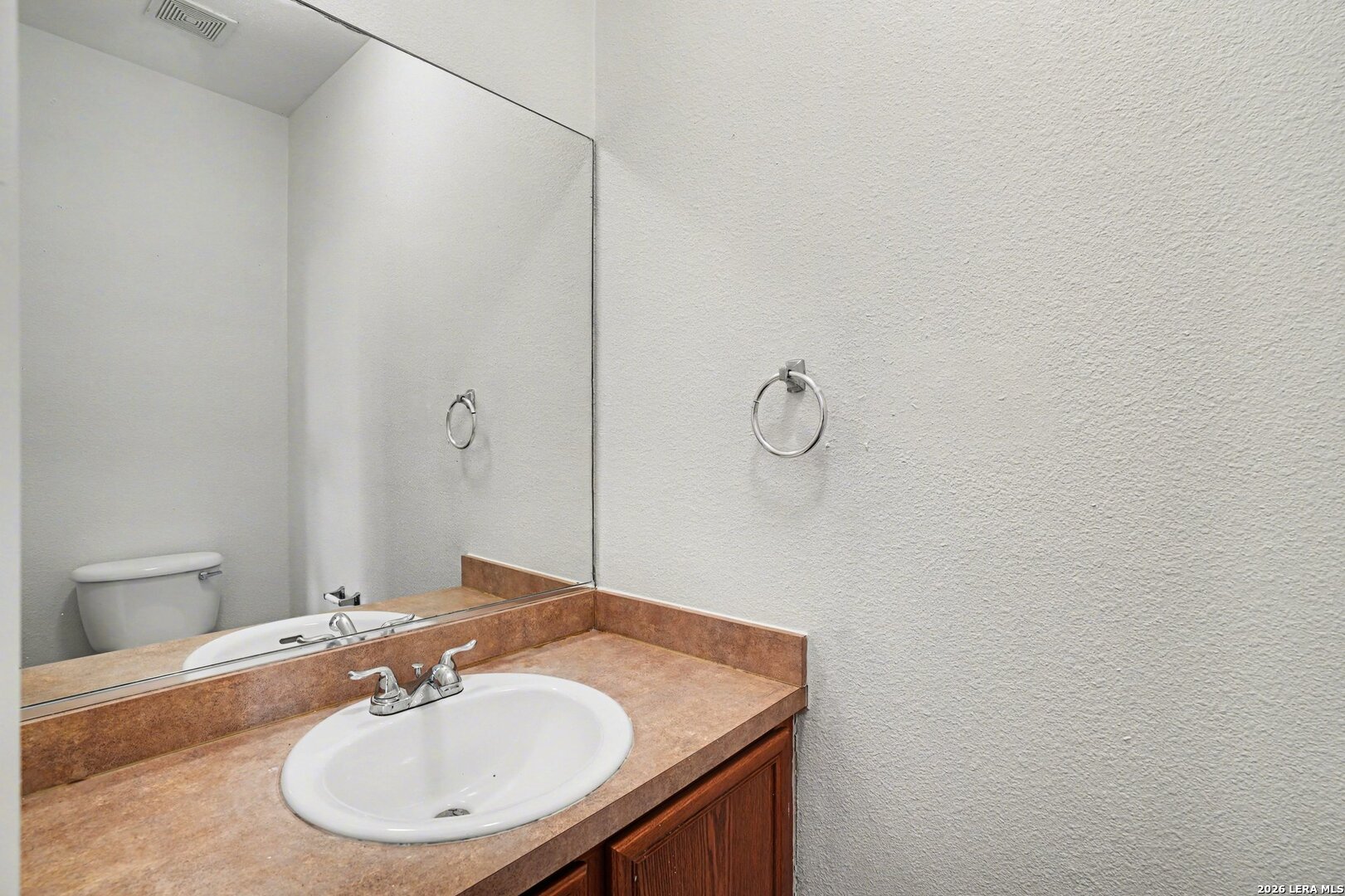 6013 Midcrown San Antonio TX 78218