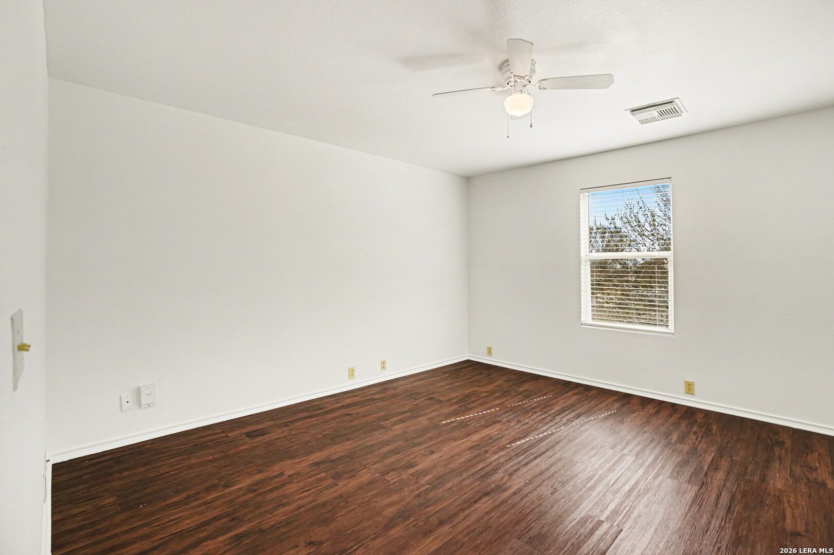 6013 Midcrown San Antonio TX 78218