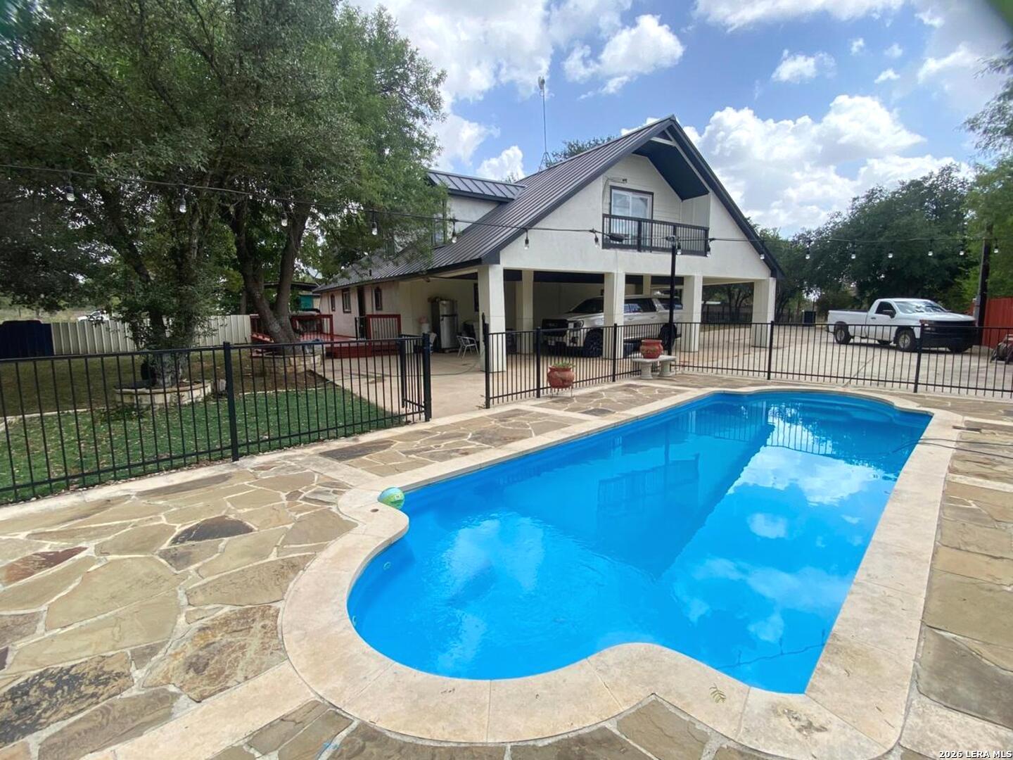 10851 Silver Trail Atascosa TX 78002