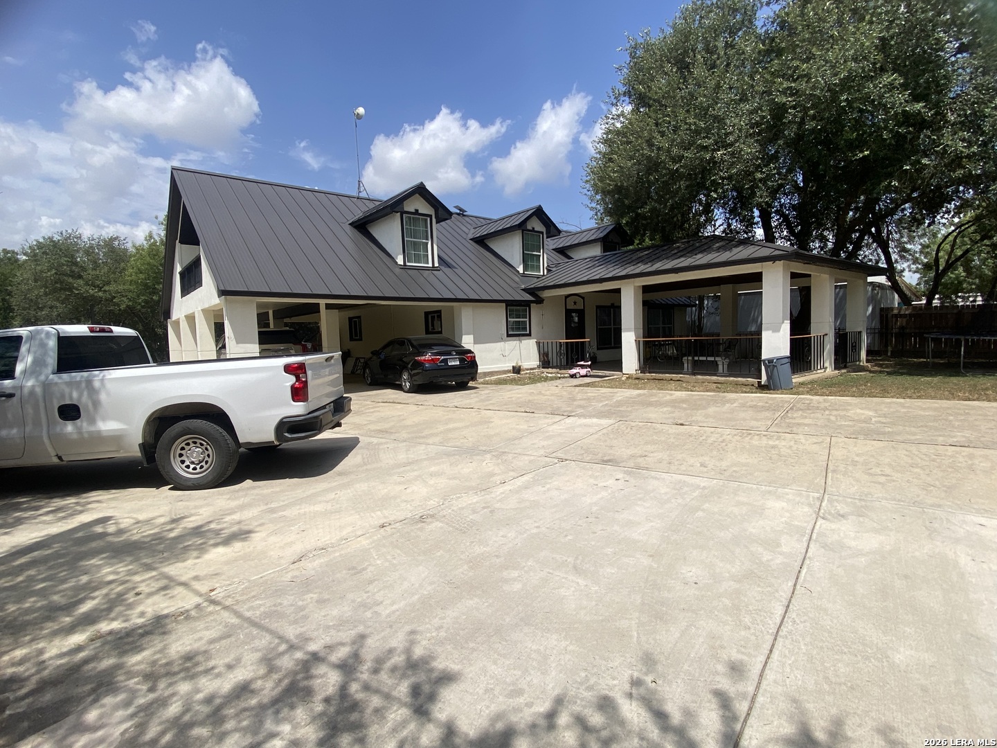 10851 Silver Trail Atascosa TX 78002