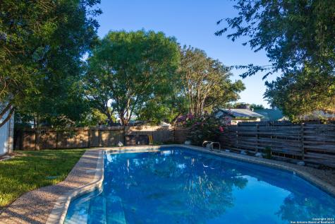 16411 Burr Hill Street San Antonio TX 78247