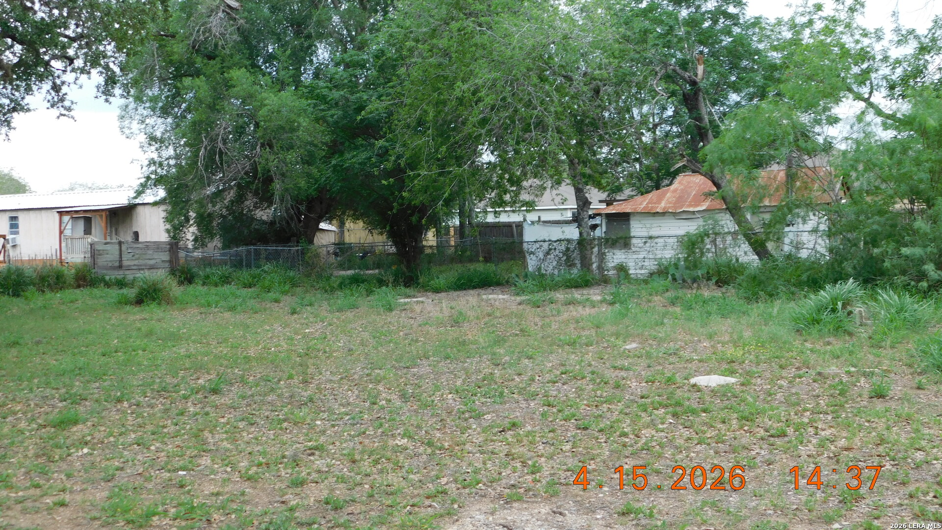 609 4th Street Pleasanton TX 78064