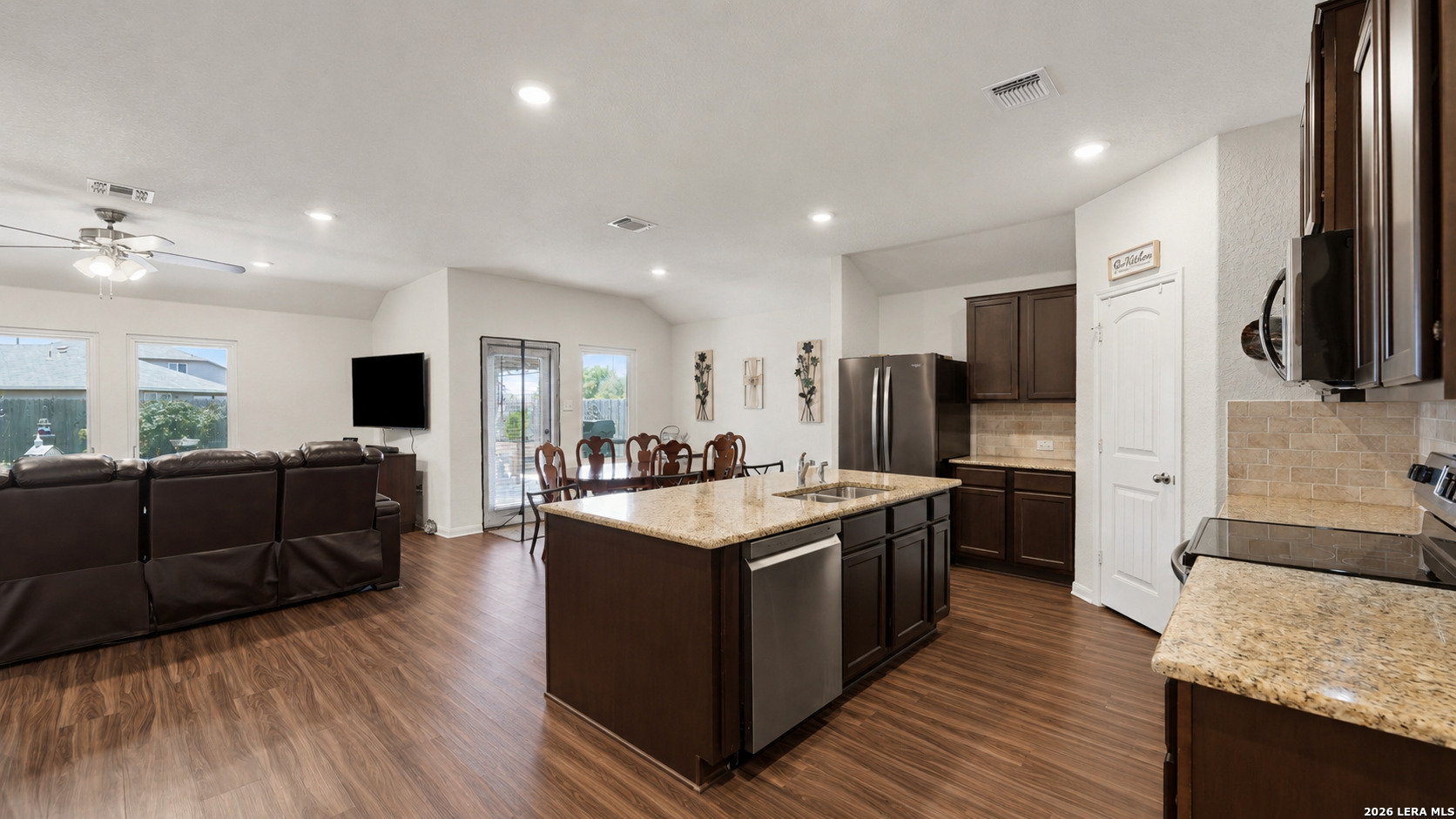 2122 Silver Maple New Braunfels TX 78130