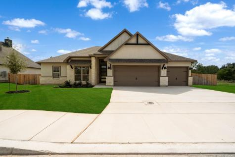 254 Allen Avenue Castroville TX 78009