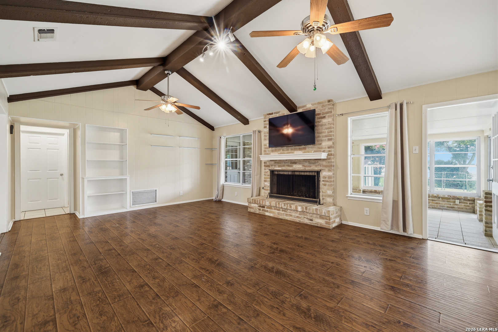 418 Crestwind Drive Windcrest TX 78239