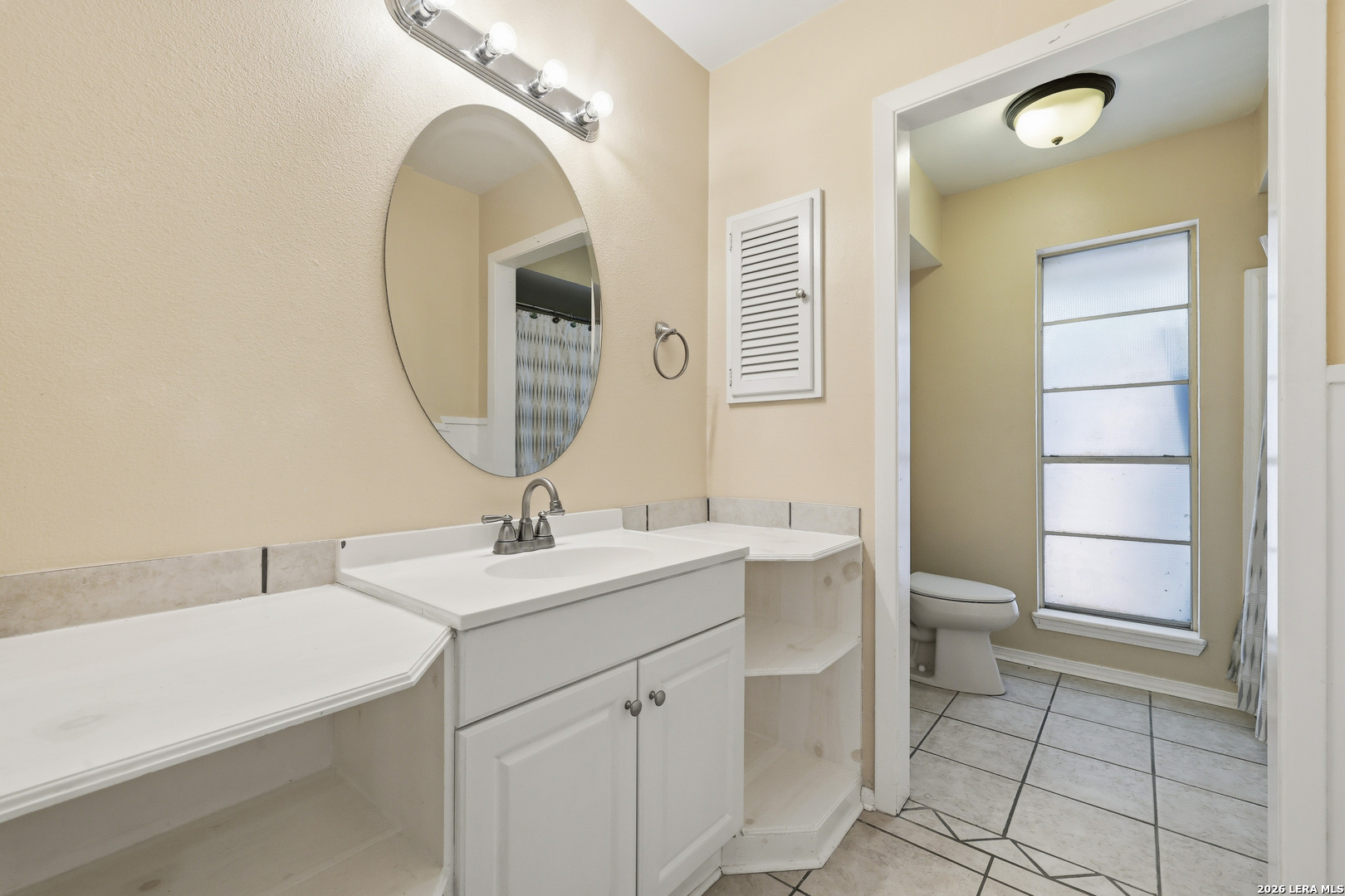418 Crestwind Drive Windcrest TX 78239