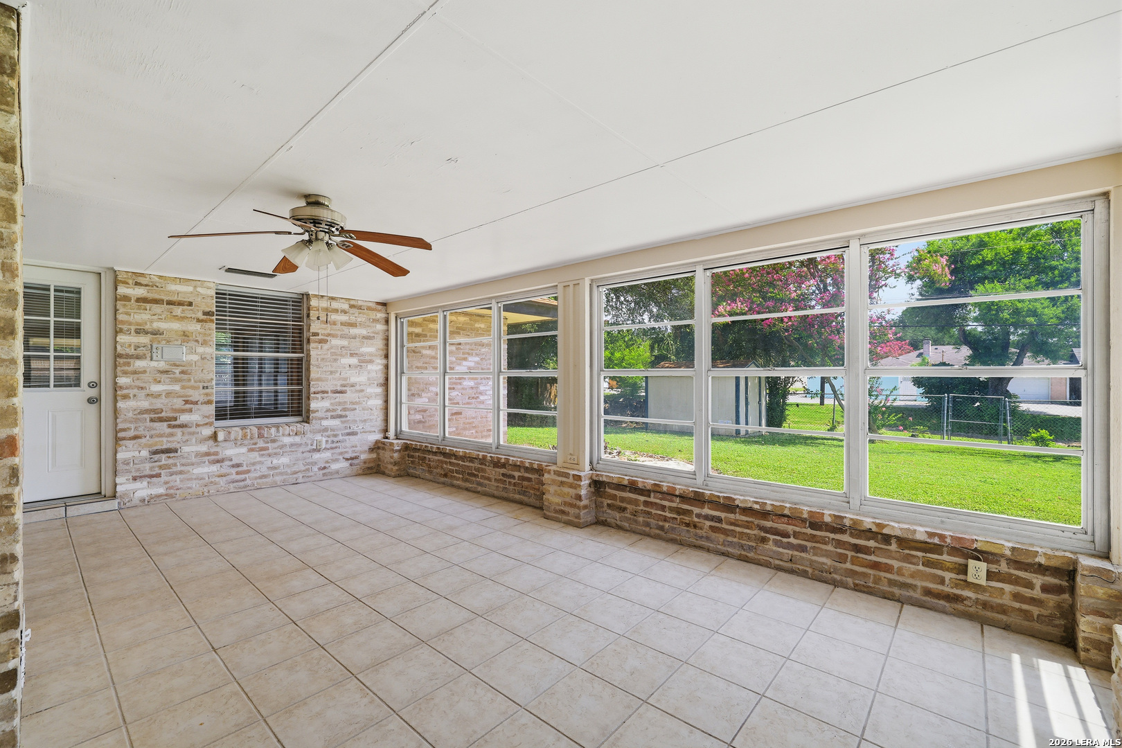 418 Crestwind Drive Windcrest TX 78239