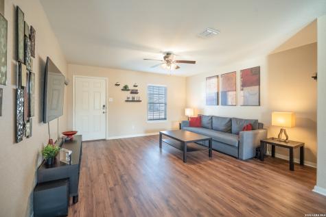 6139 Lakefront San Antonio TX 78222