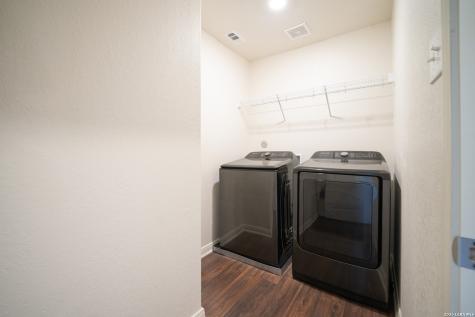 6139 Lakefront San Antonio TX 78222