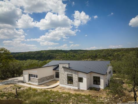 1369 Powder Ridge Road New Braunfels TX 78132