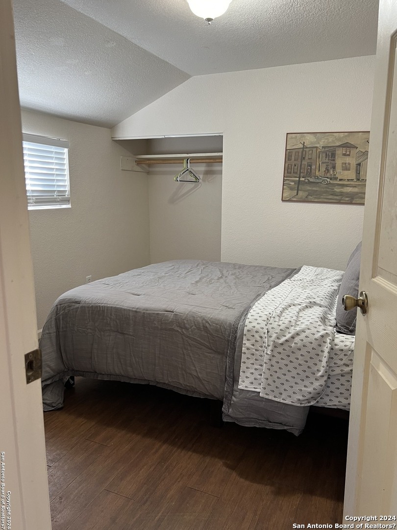 1023 Cherry San Antonio TX 78202