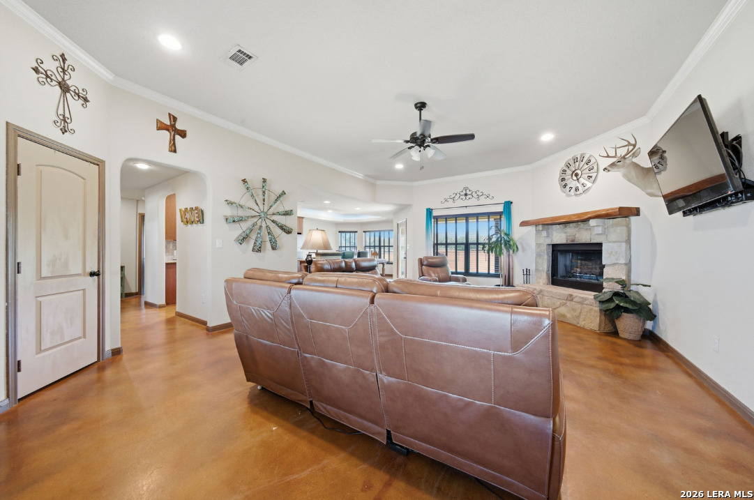 3690 Rakowitz Road Adkins TX 78101