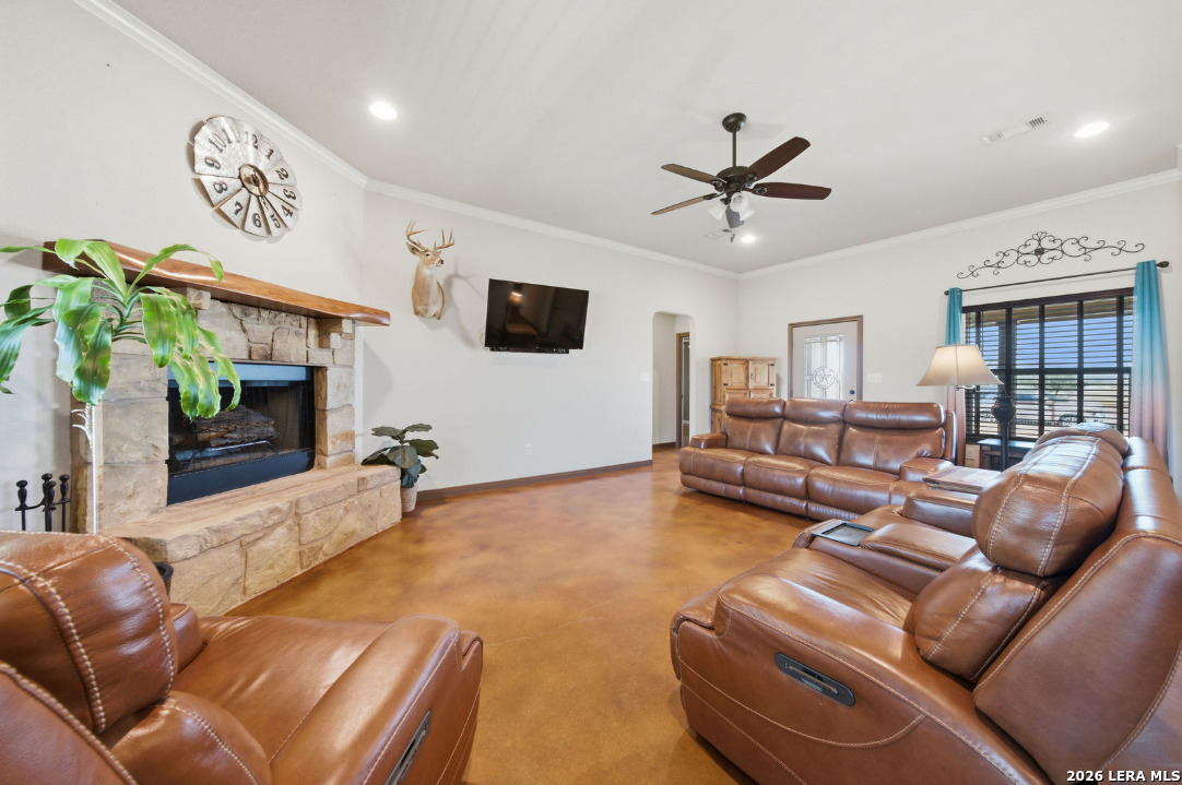 3690 Rakowitz Road Adkins TX 78101