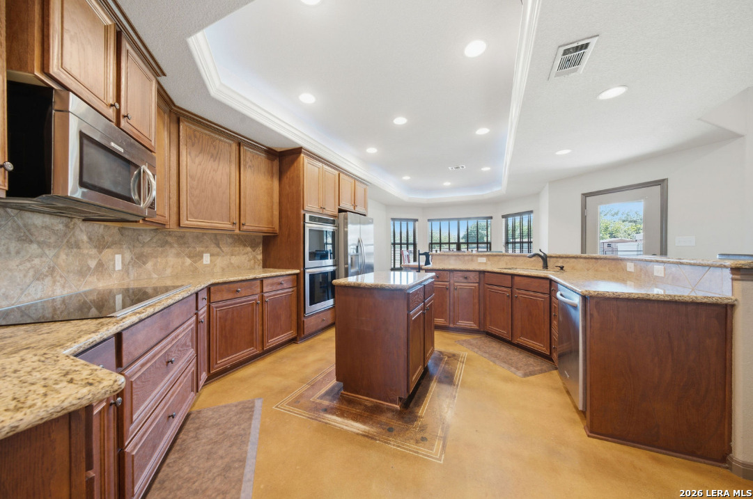 3690 Rakowitz Road Adkins TX 78101