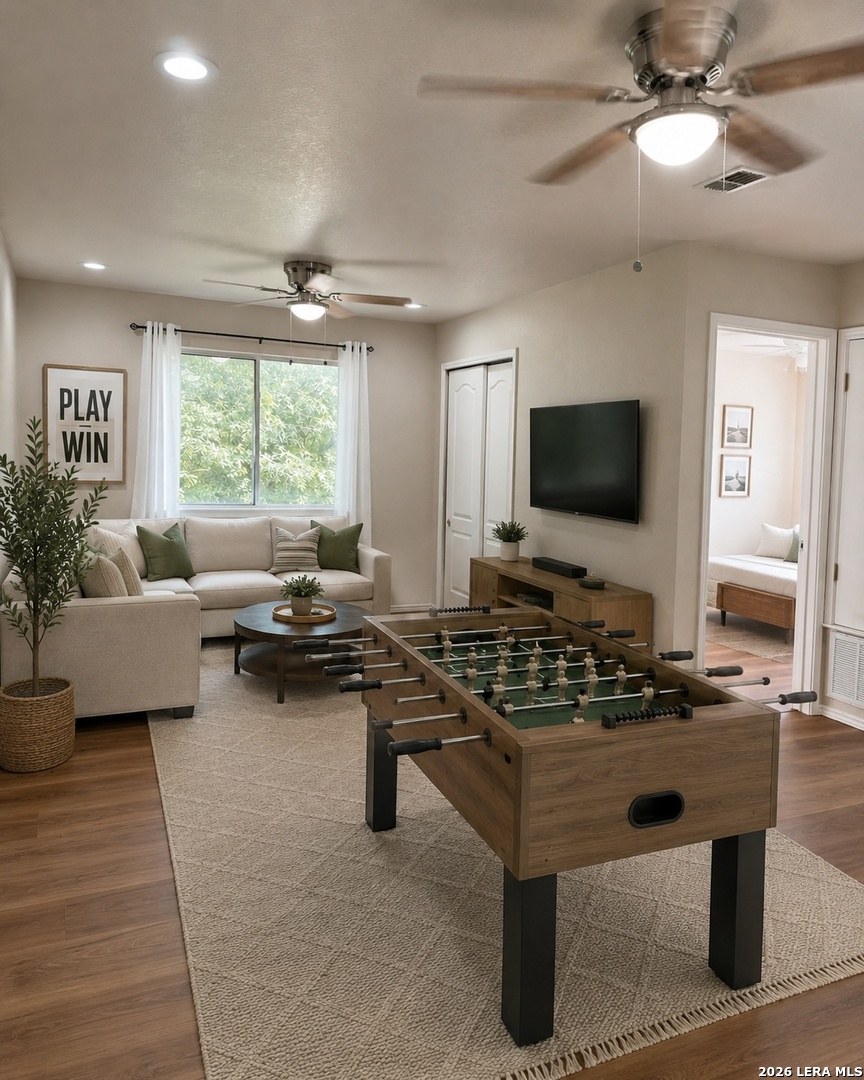 16 Pembroke Court San Antonio TX 78240
