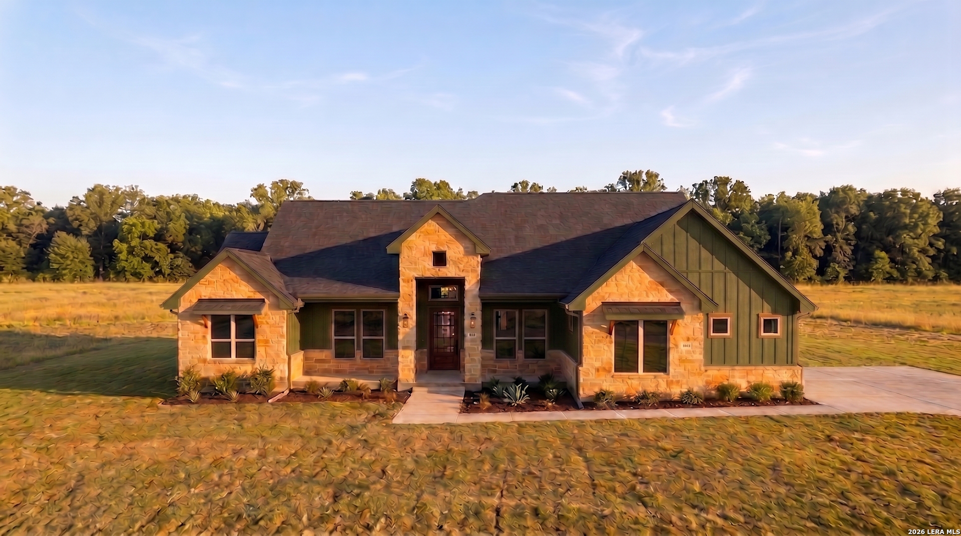 120 Pioneer La Vernia TX 78121