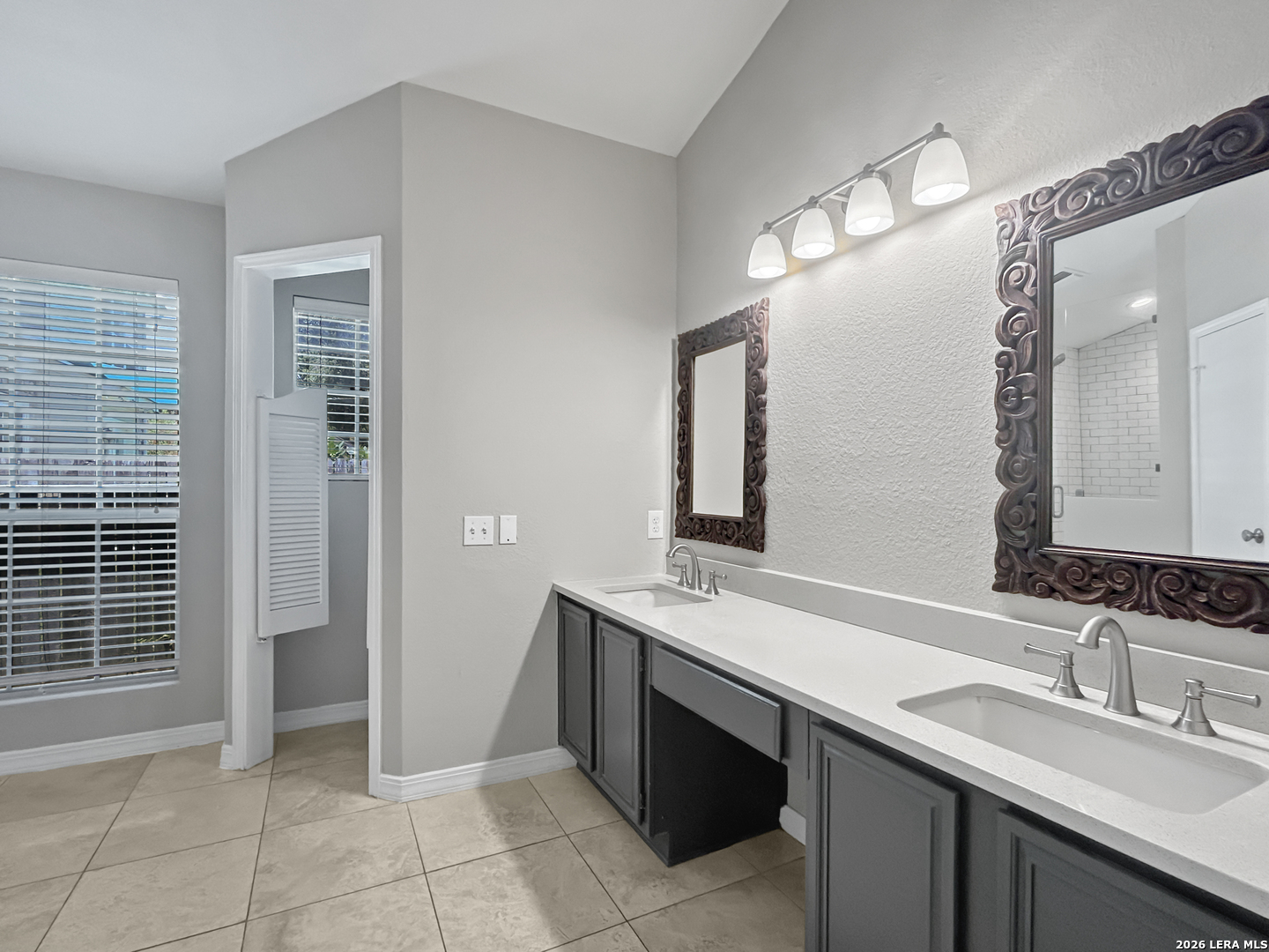 9306 Fishers Hill Drive San Antonio TX 78240