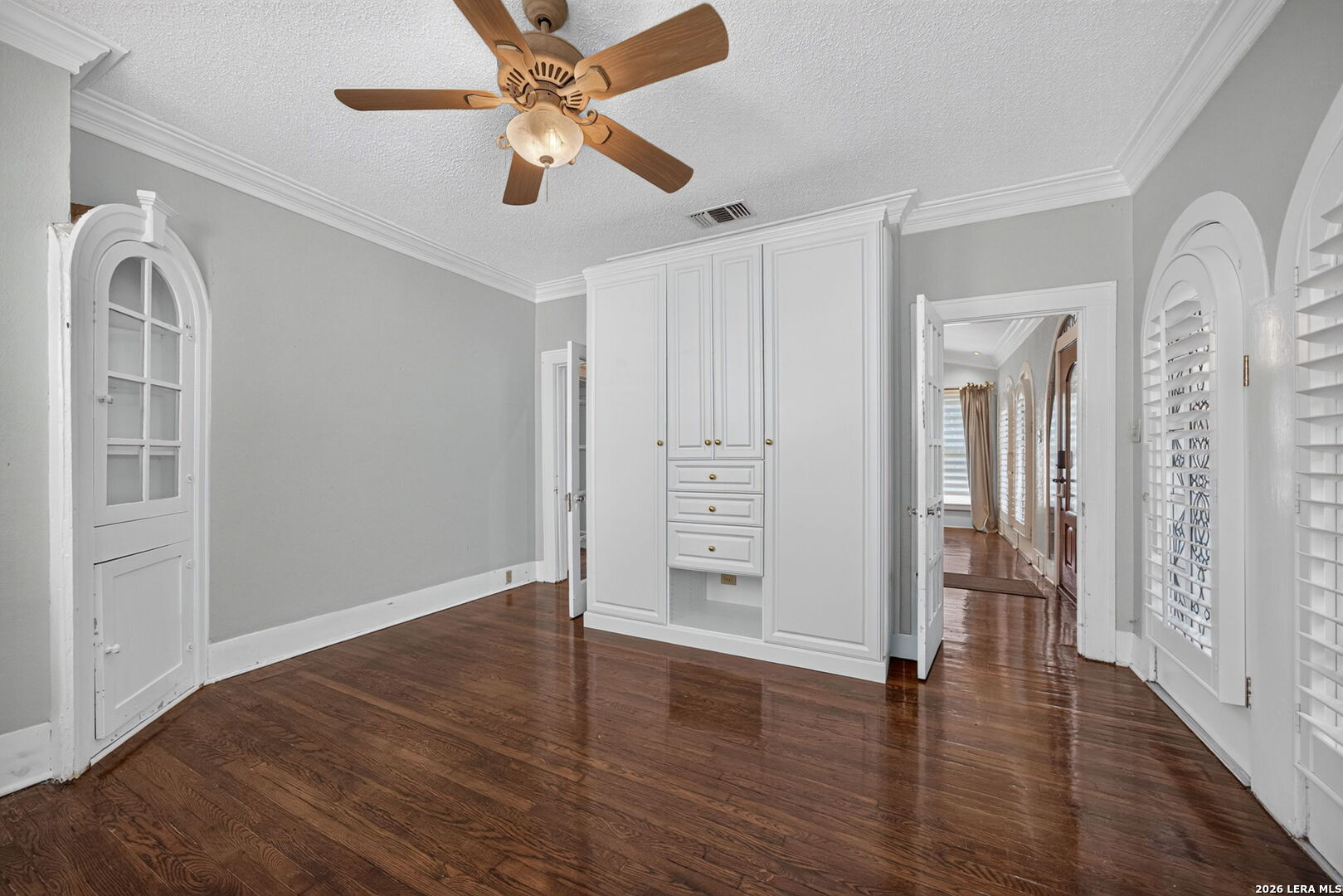 334 E Huisache Avenue San Antonio TX 78212