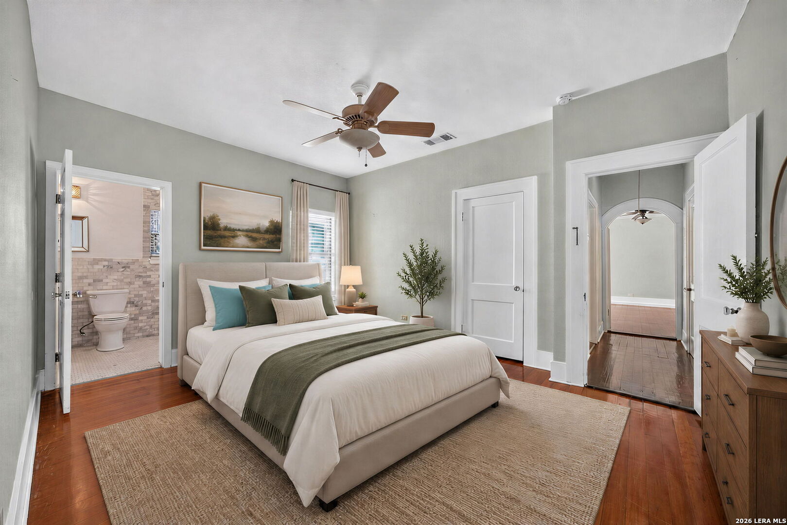334 E Huisache Avenue San Antonio TX 78212