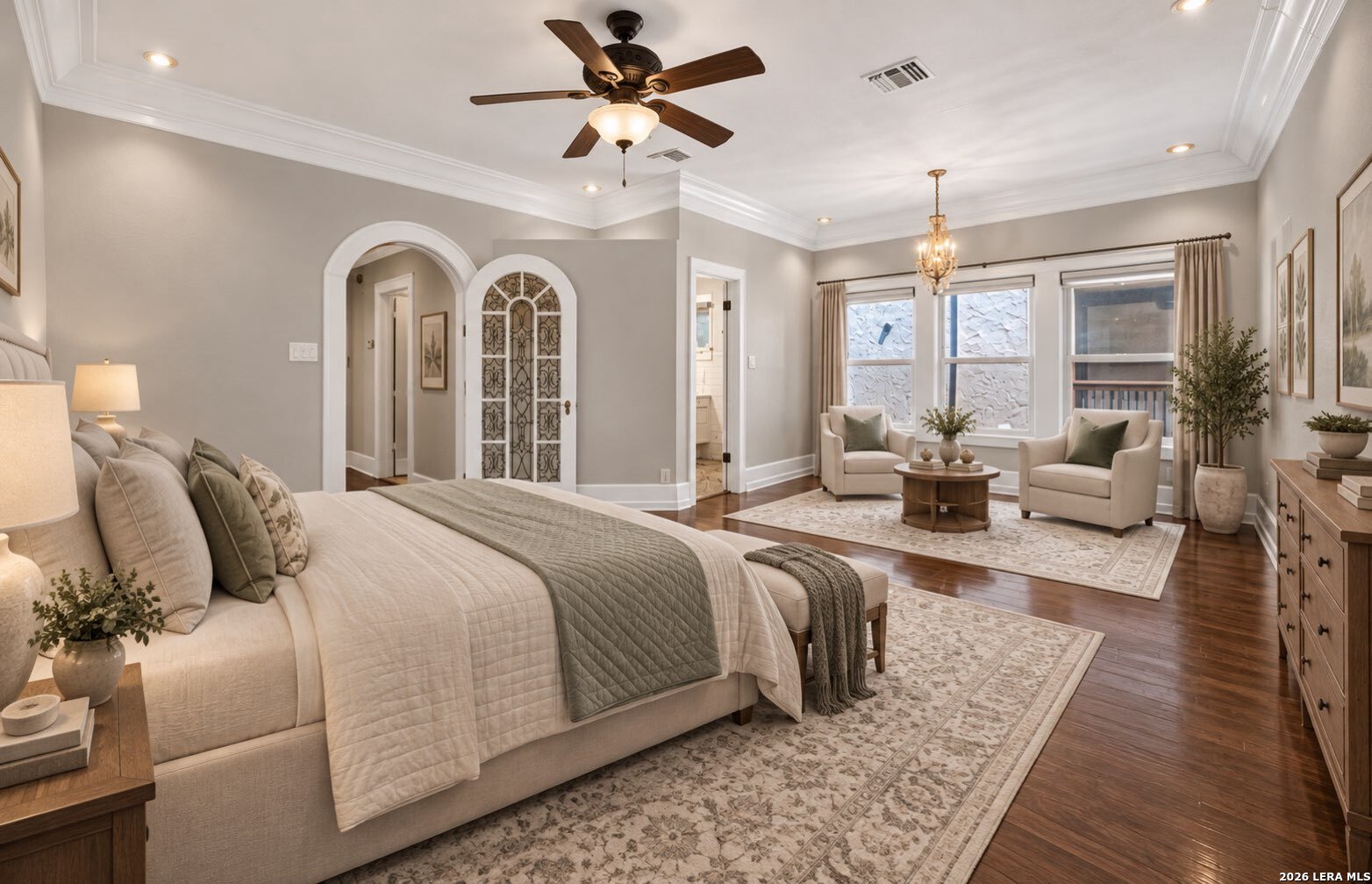 334 E Huisache Avenue San Antonio TX 78212