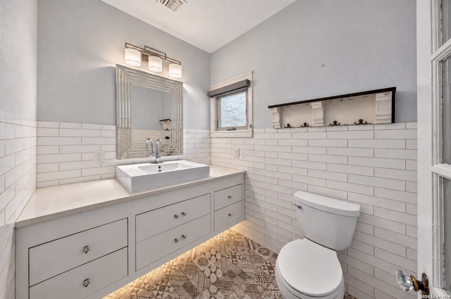 334 E Huisache Avenue San Antonio TX 78212