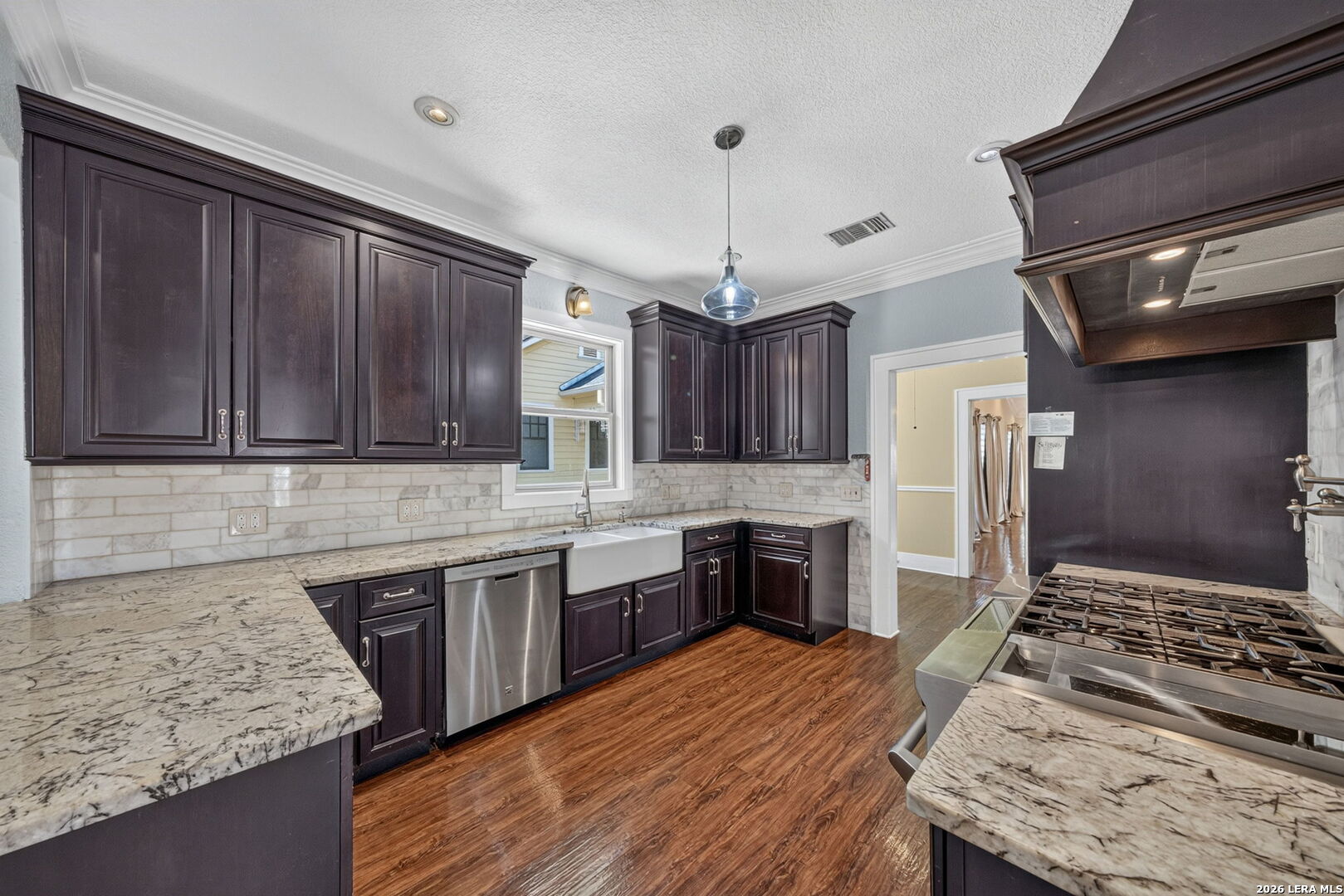 334 E Huisache Avenue San Antonio TX 78212