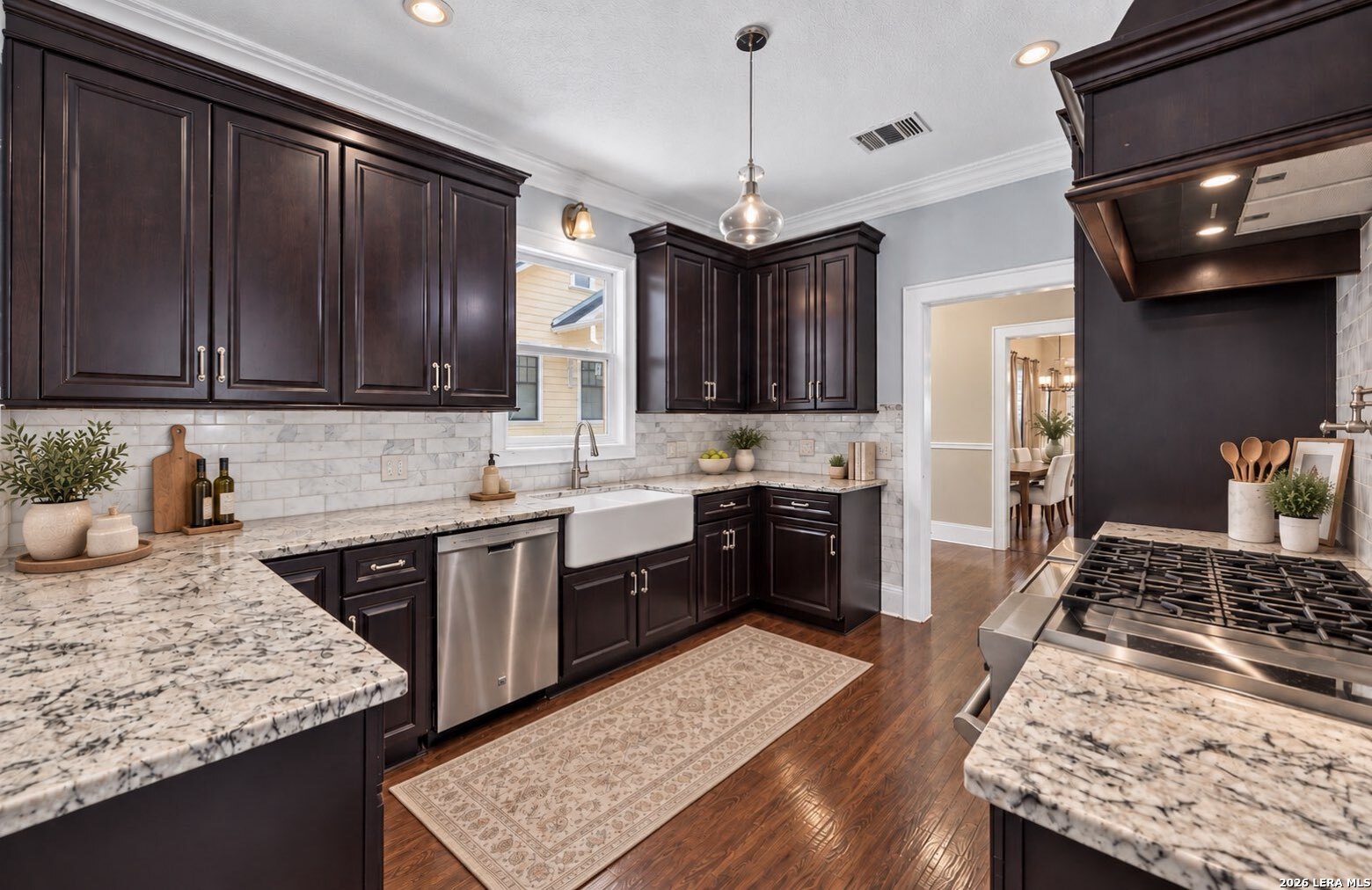 334 E Huisache Avenue San Antonio TX 78212