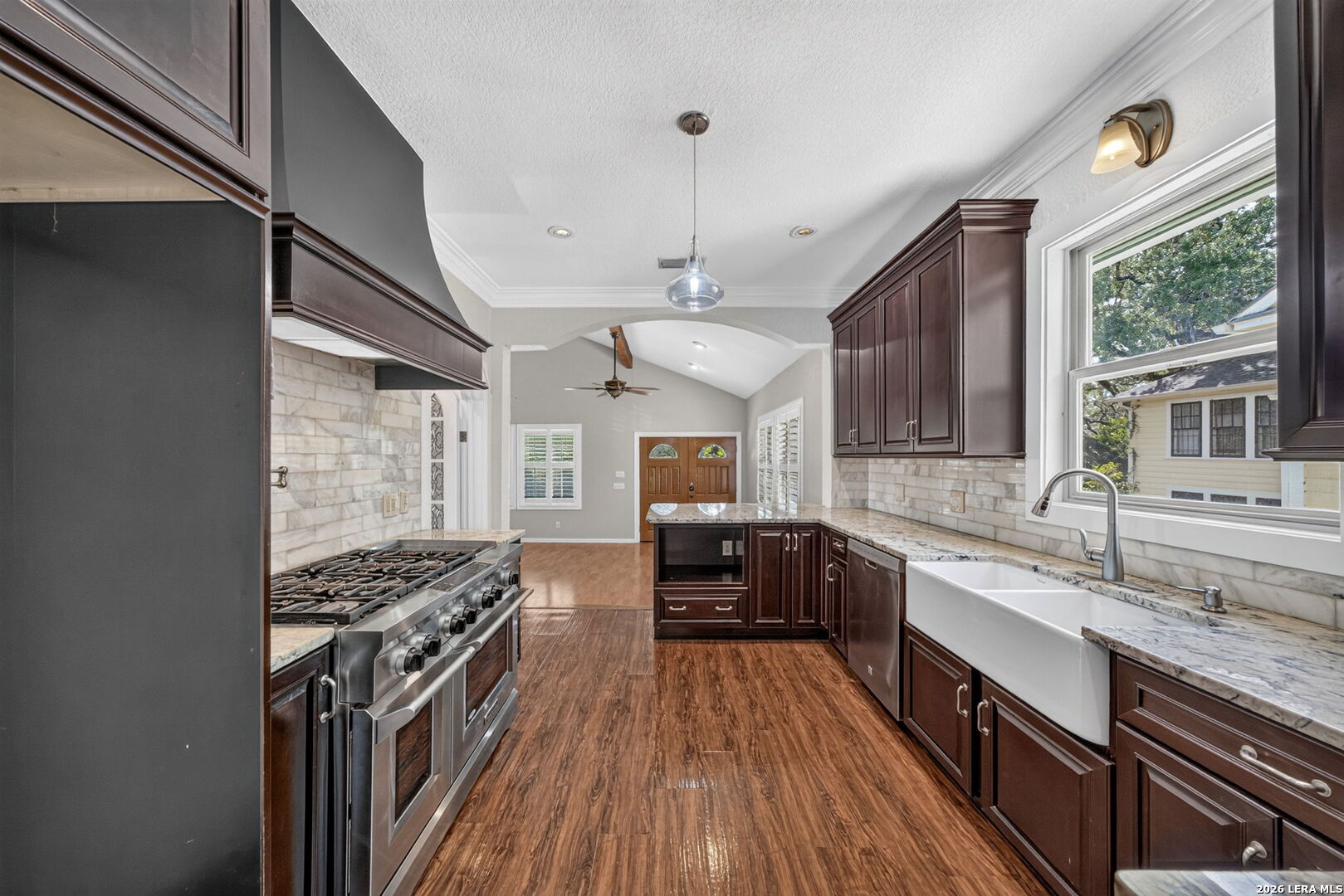 334 E Huisache Avenue San Antonio TX 78212
