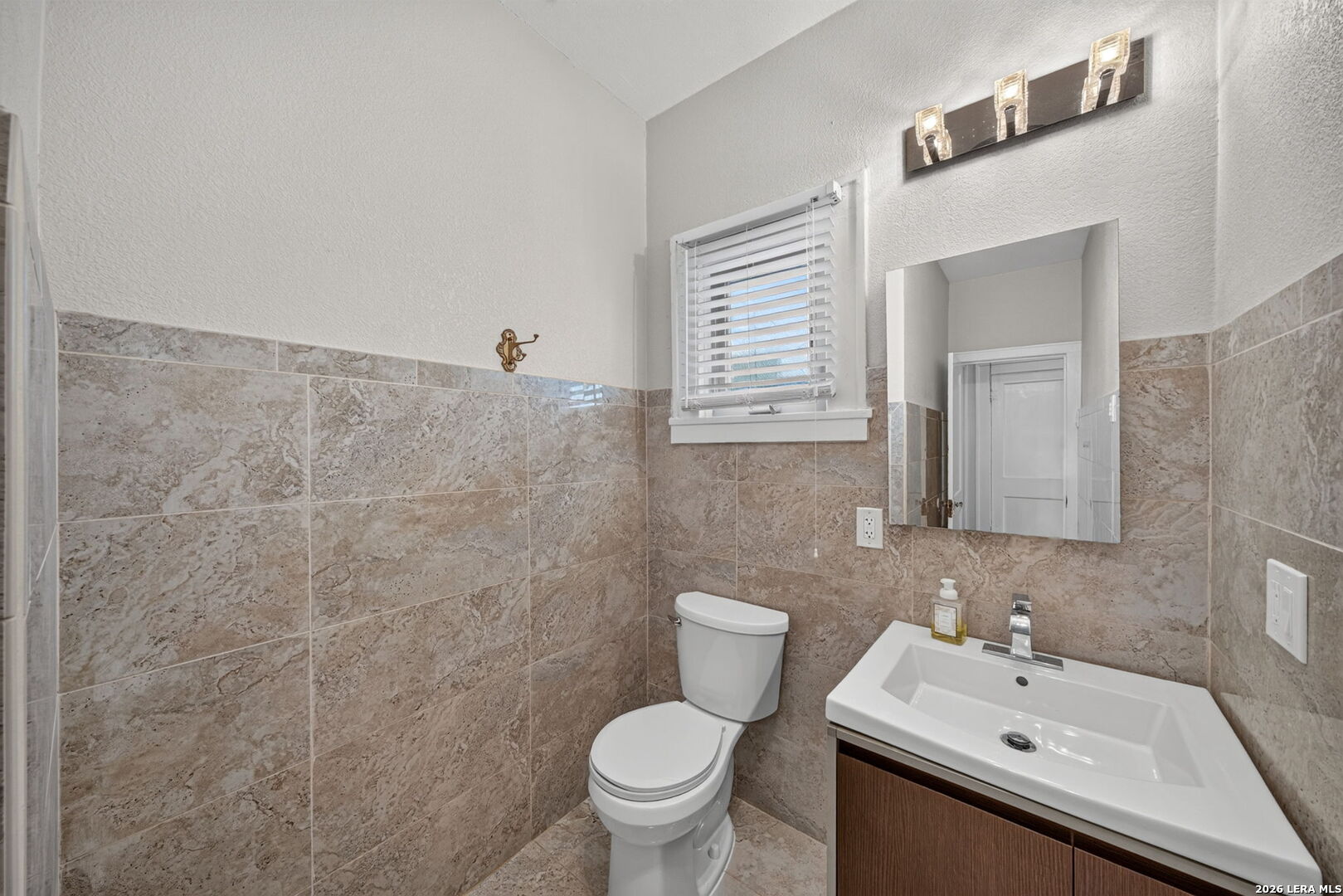 334 E Huisache Avenue San Antonio TX 78212