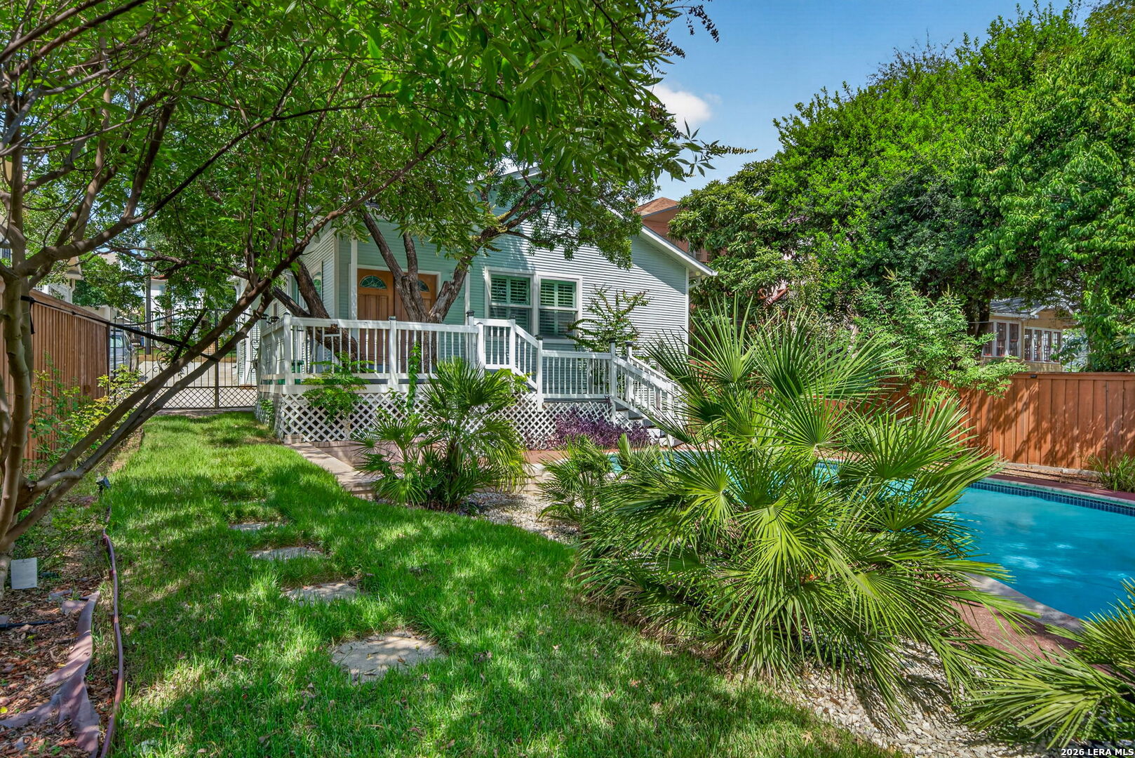 334 E Huisache Avenue San Antonio TX 78212
