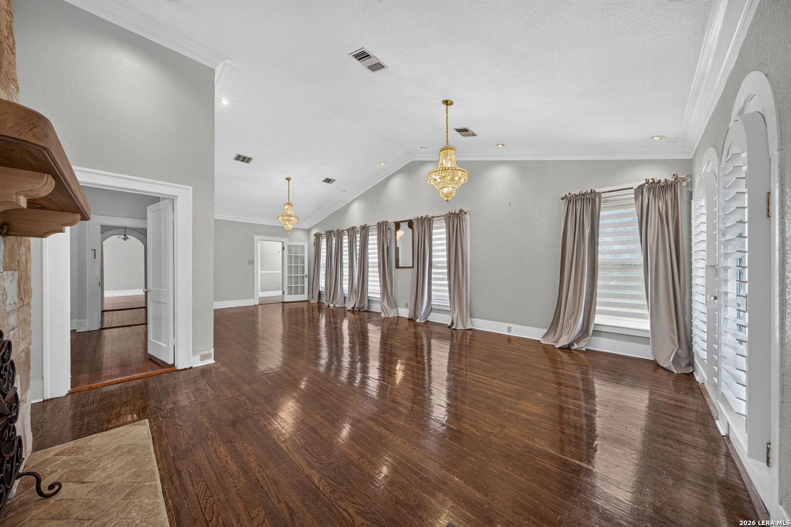 334 E Huisache Avenue San Antonio TX 78212
