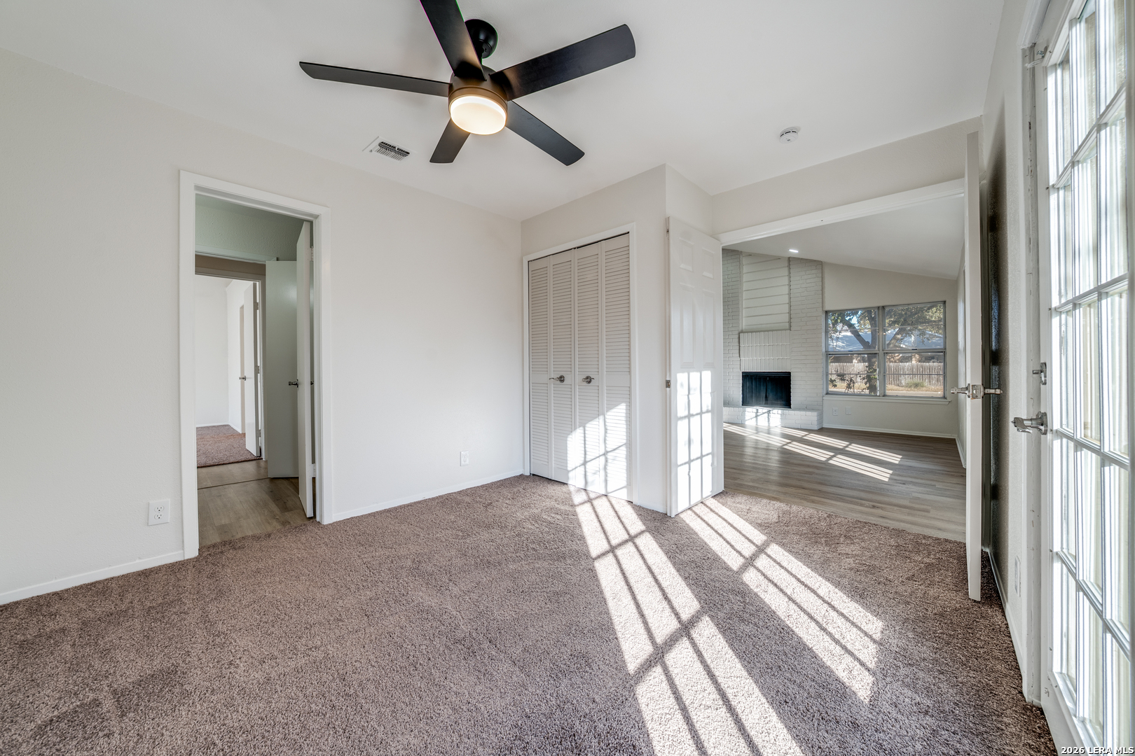 6318 Club Oaks San Antonio TX 78249
