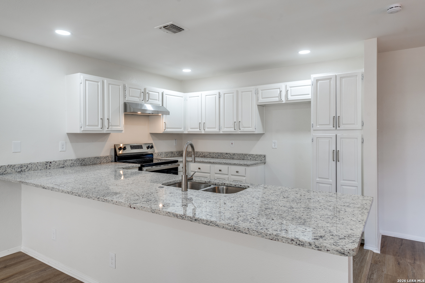 6318 Club Oaks San Antonio TX 78249