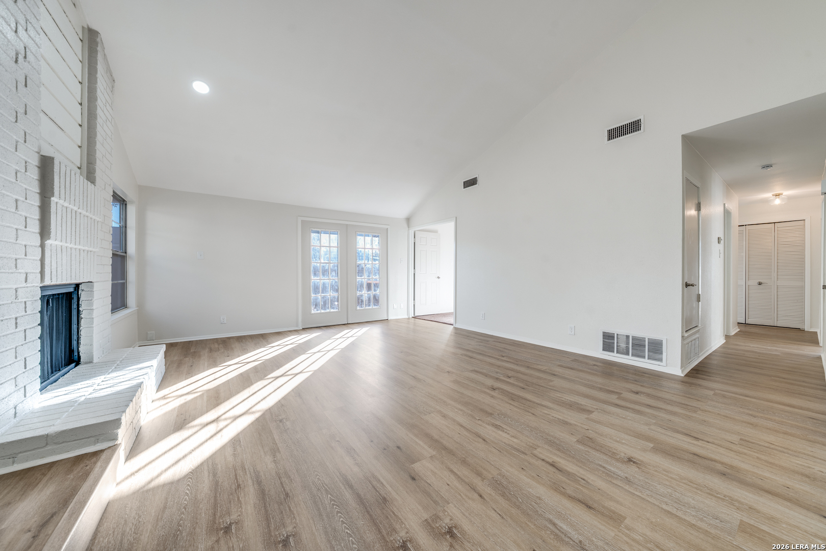 6318 Club Oaks San Antonio TX 78249
